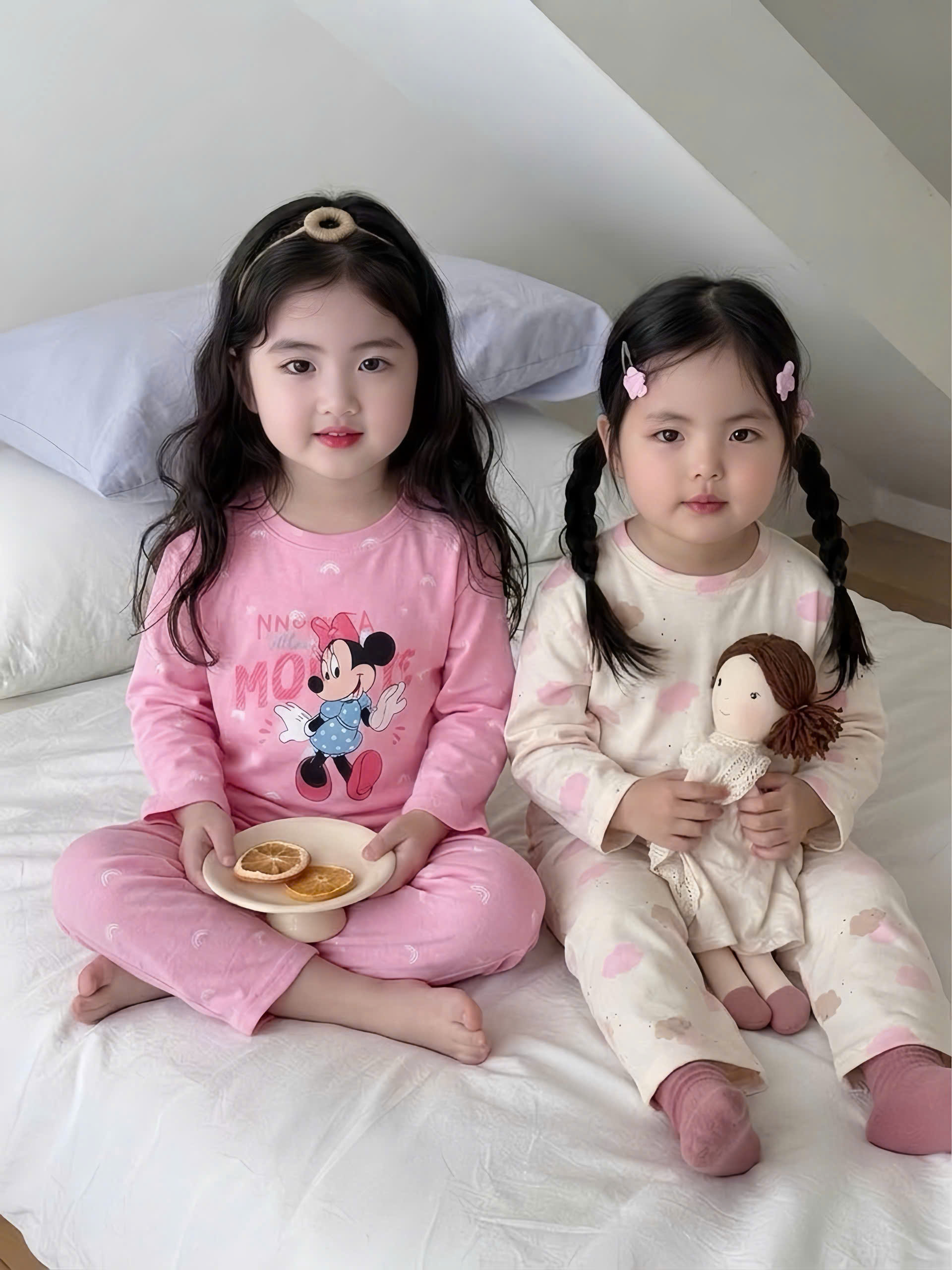 G083 - SET 3 BỘ BÉ GÁI DÀI TAY MICKEY MINNIE hồng be kẻ
