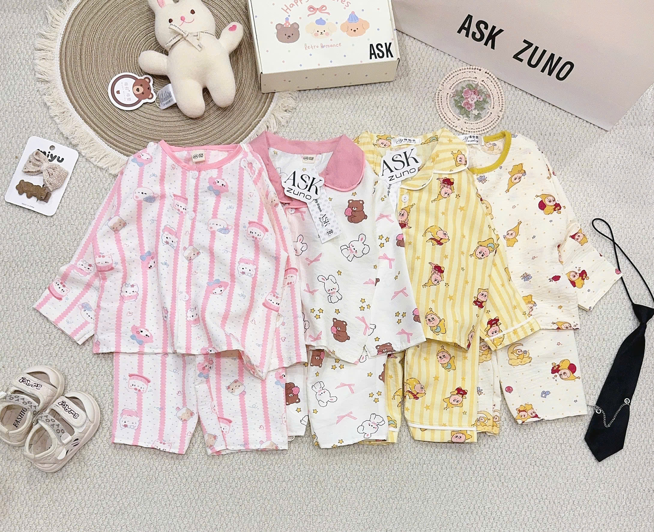G087 - SET 2 BỘ BÉ PYJAMA DÀI TAY CHÚ LÙN THỎ