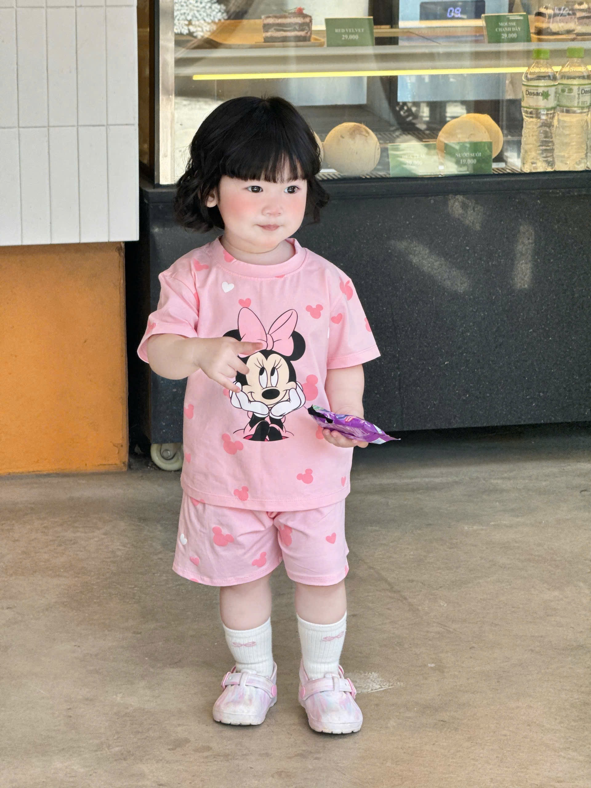 G926 - SET 2 BỘ ĐÙI BÉ GÁI MICKEY hồng be QUẦN BÁO