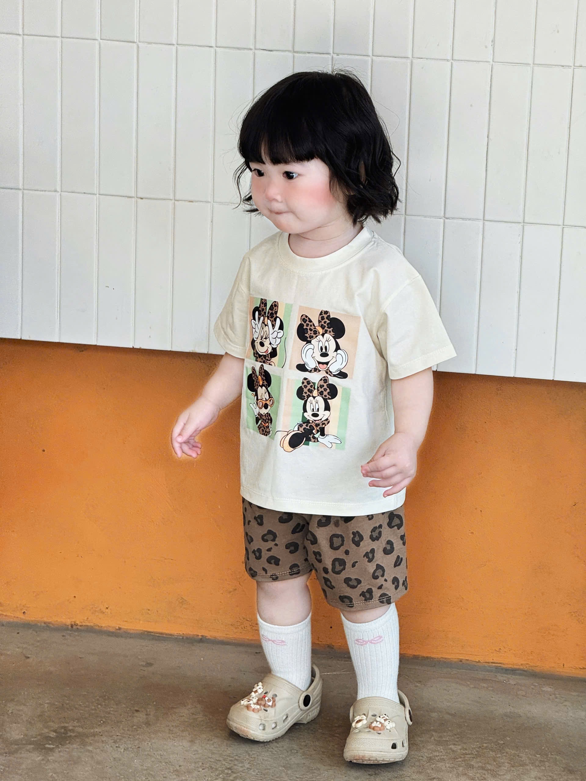 G926 - SET 2 BỘ ĐÙI BÉ GÁI MICKEY hồng be QUẦN BÁO