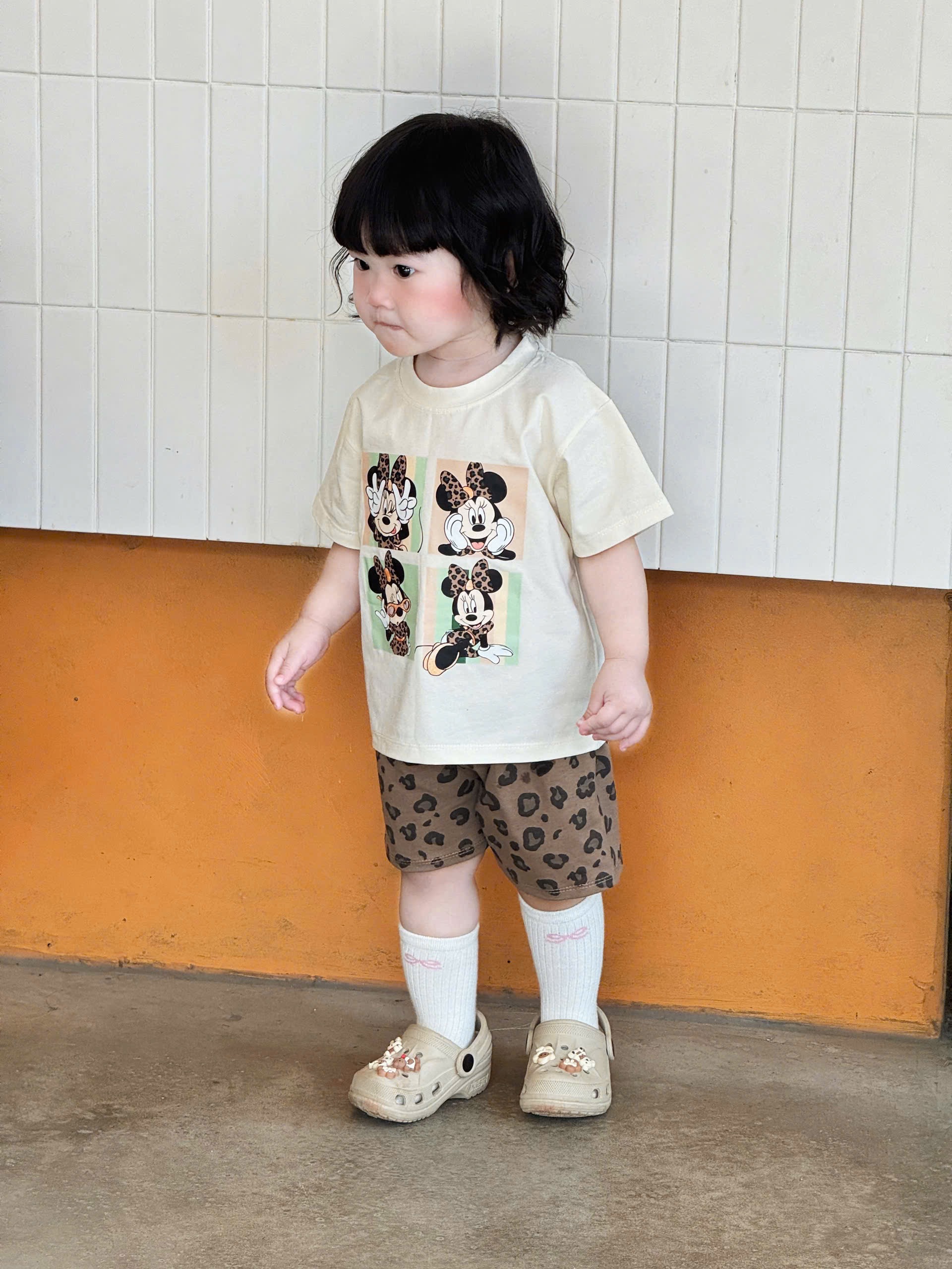 G926 - SET 2 BỘ ĐÙI BÉ GÁI MICKEY hồng be QUẦN BÁO