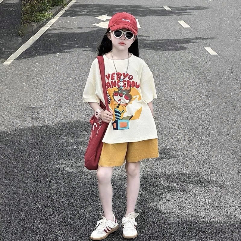 G934 - BỘ ĐÙI BÉ GÁI SIZE ĐẠI ÁO TRẮNG THÚ VERY QUẦN VÀNG