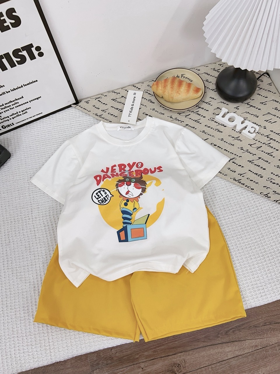 G934 - BỘ ĐÙI BÉ GÁI SIZE ĐẠI ÁO TRẮNG THÚ VERY QUẦN VÀNG