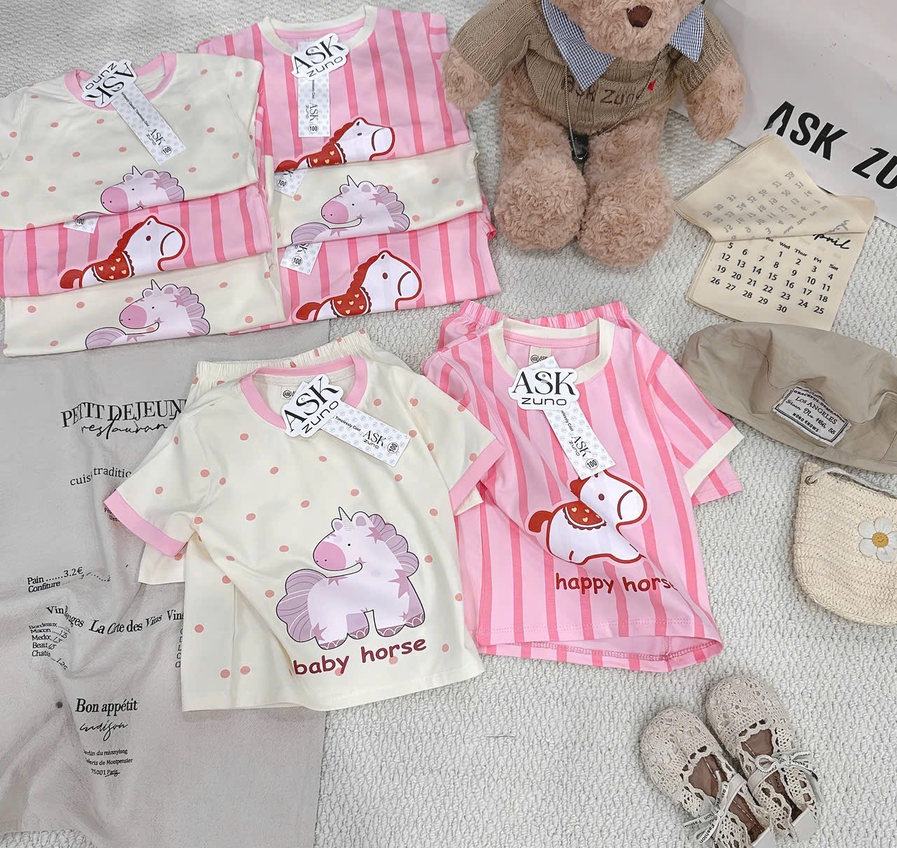 G937 - SET 2 BỘ ĐÙI BÉ GÁI NGỰA happy horse hồng be