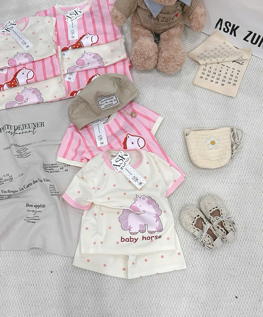 G937 - SET 2 BỘ ĐÙI BÉ GÁI NGỰA happy horse hồng be