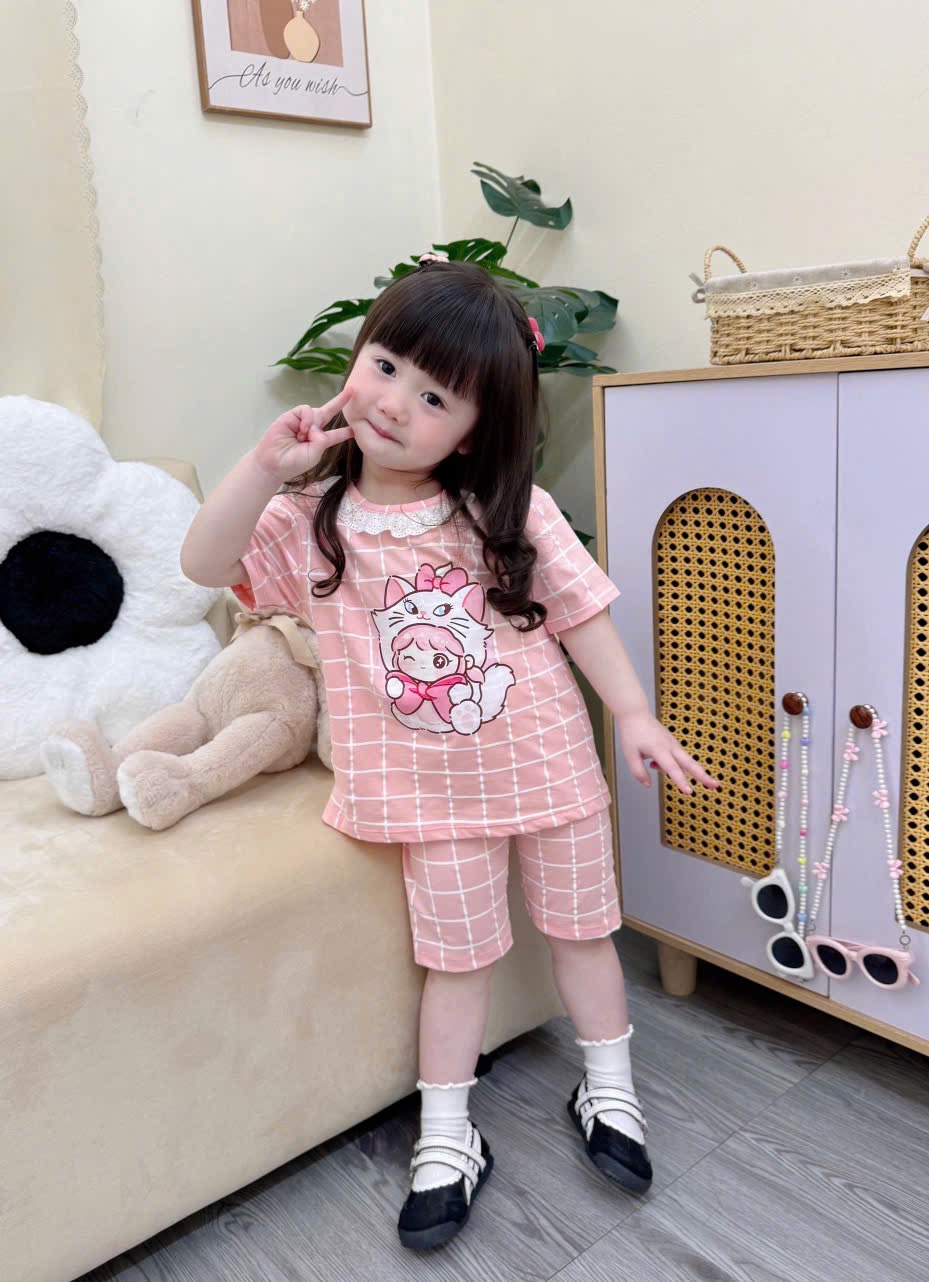 G938 - SET 2 BỘ NGỐ BÉ GÁI MÈO MARIE HỒNG CỔ REN
