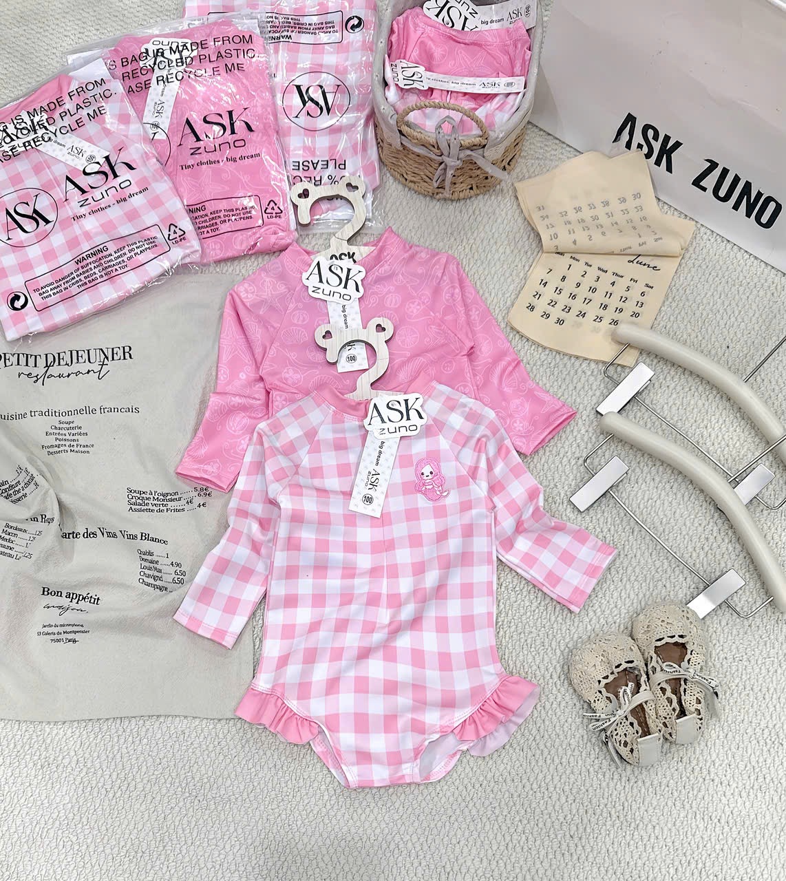 G939 - SET BƠI BIKINI BÉ GÁI LIỀN THÂN DÀI TAY HỒNG
