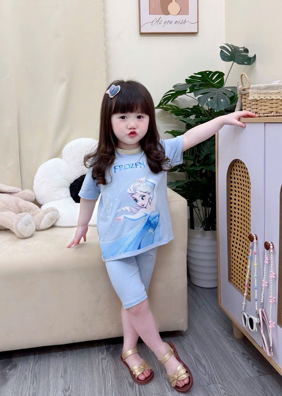 G942 - SET 2 BỘ NGỐ BÉ GÁI ELSA ANNA xanh be