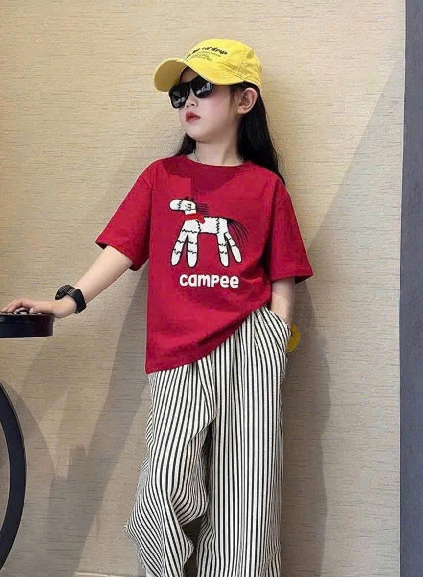 G970 - BỘ BÉ GIÁ SIZE ĐẠI ÁO ĐỎ NGỰA campee QUẦN SỌC