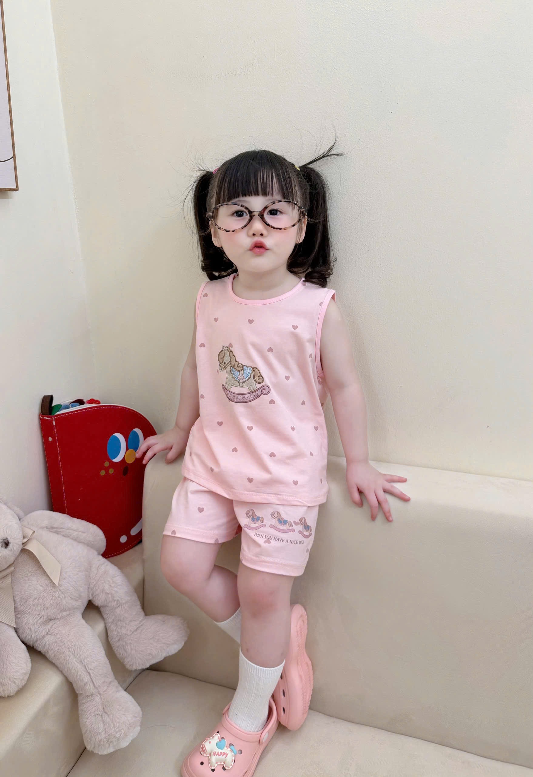 G995 - SET 2 BỘ ĐÙI BÉ GÁI BA LỖ 2S NGỰA GỖ hồng be