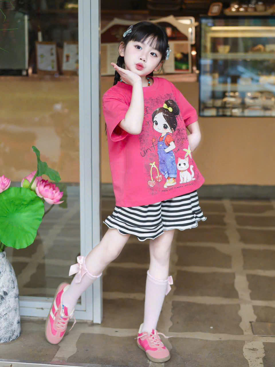 G999 - BỘ ĐÙI BÉ GÁI SIZE ĐẠI ÁO HỒNG CÔ GÁI QUẦN KẺ BÈO