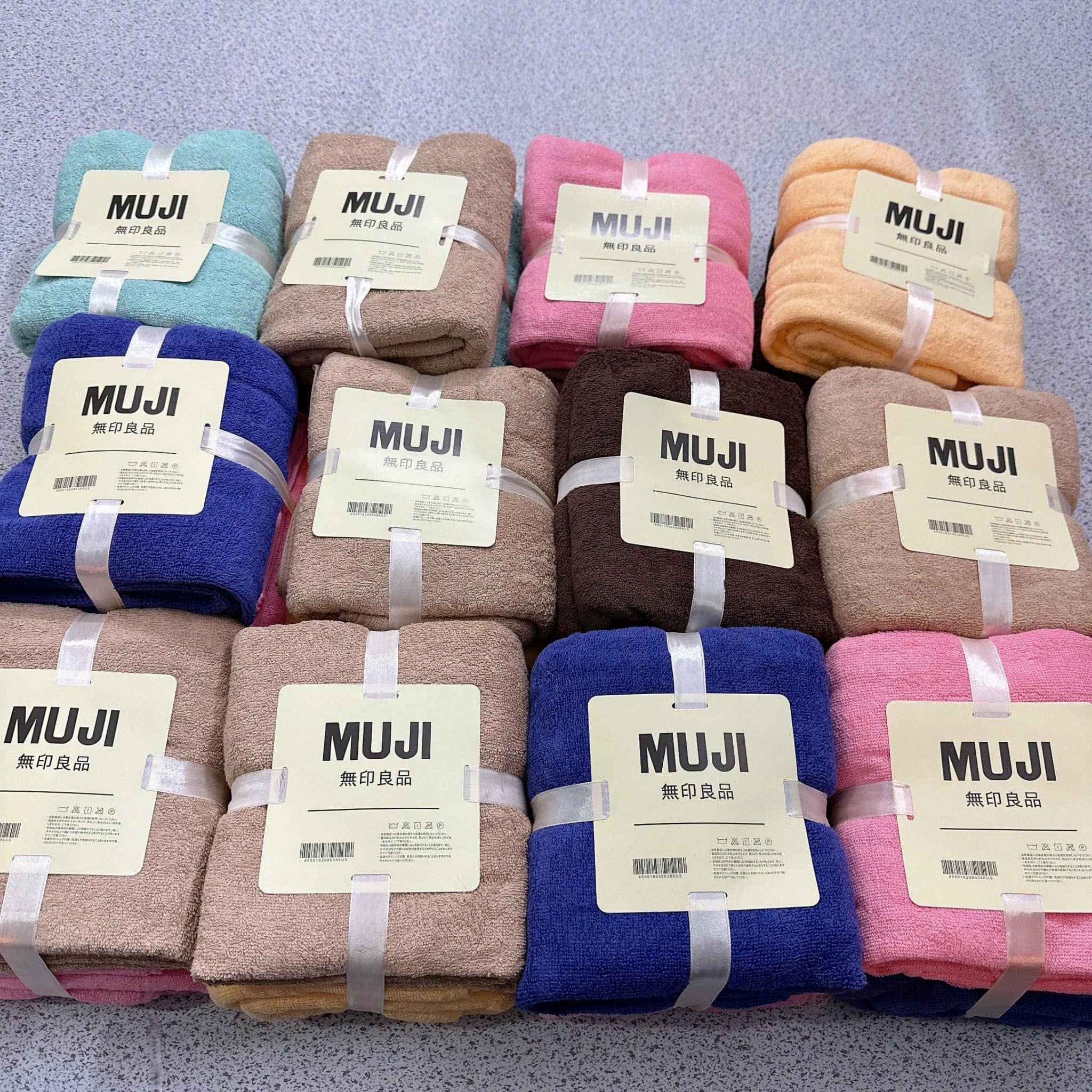 PK268 - SET 2 KHĂN TĂM MUJI MIX MÀU