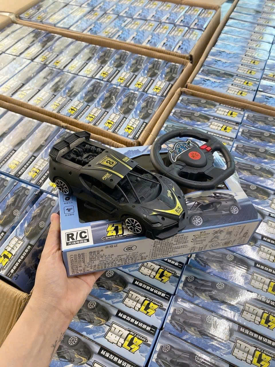 PK303 - XE OTO ĐIỀU KHIỂN CHO BÉ