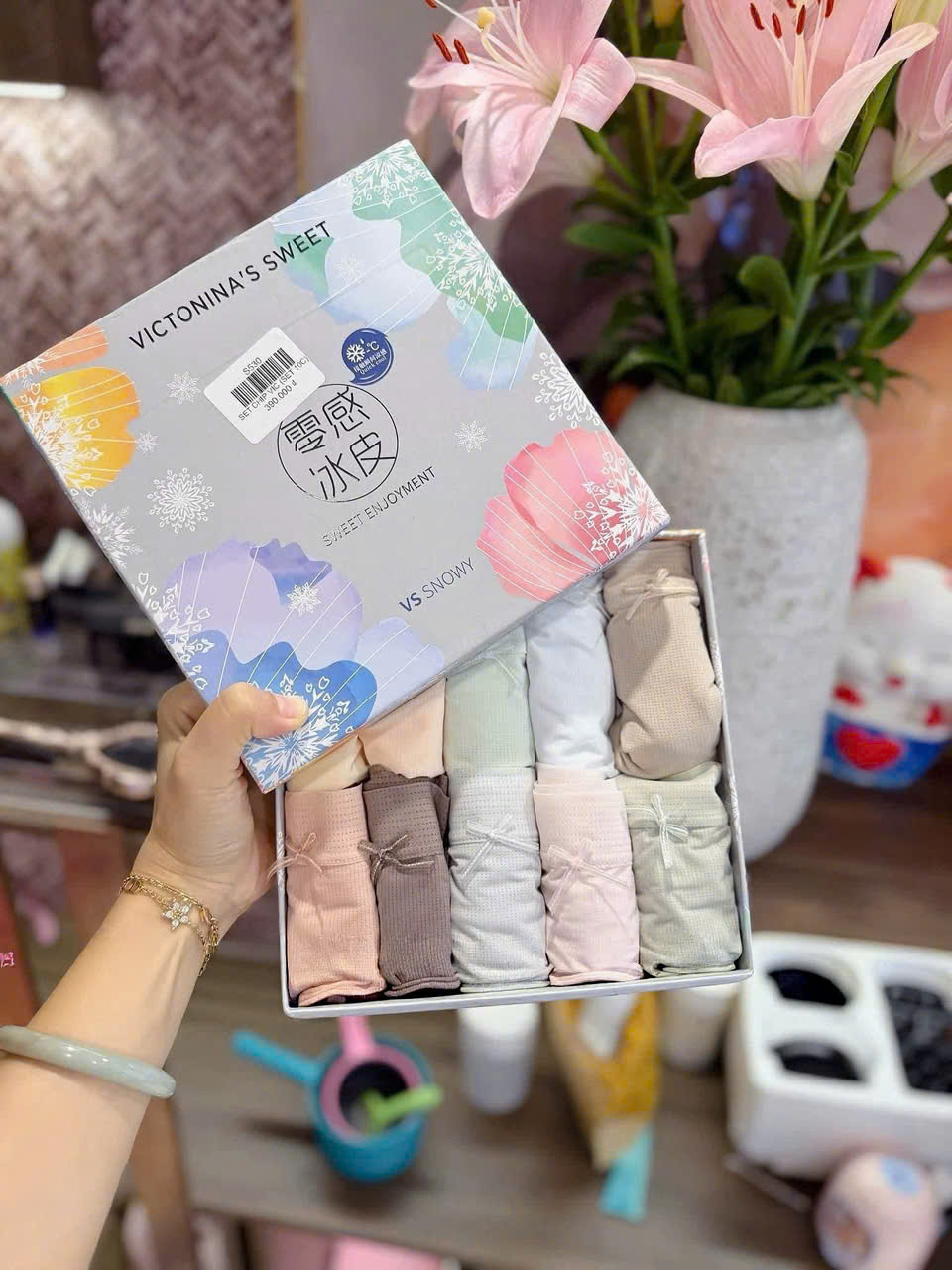 PK314 - HỘP 10 QUẦN LÓT NỮ THÔNG HƠI HÌNH NƠ