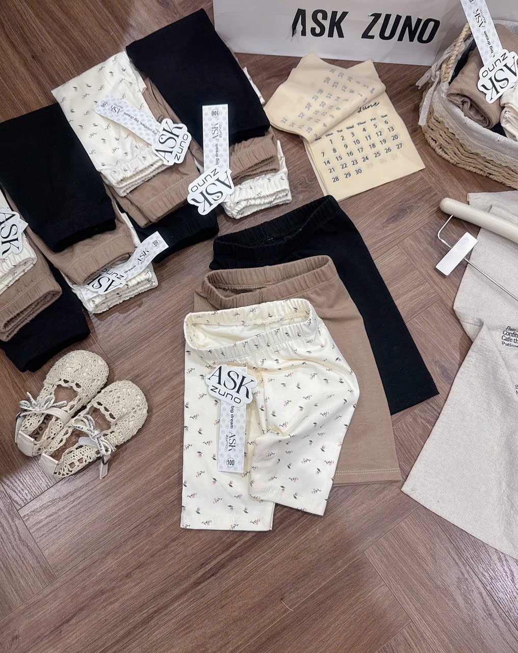 QB374 - SET 3 QUẦN LEGGING ĐÙI BÉ GÁI đen nâu hoa