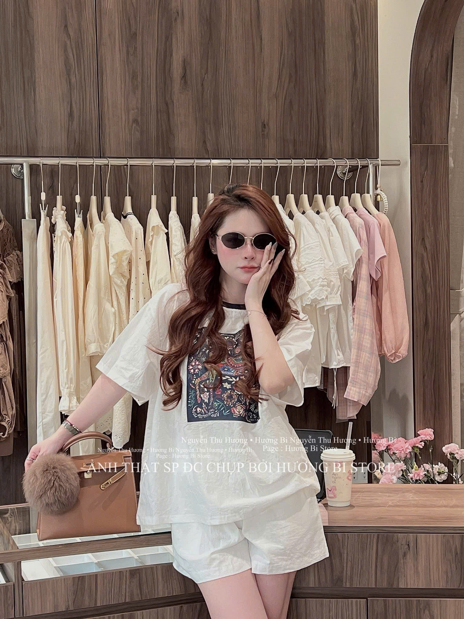 S327 - BỘ ĐŨI NỮ TRẮNG IN HỌA TIẾT CỔ PHỐI ĐEN