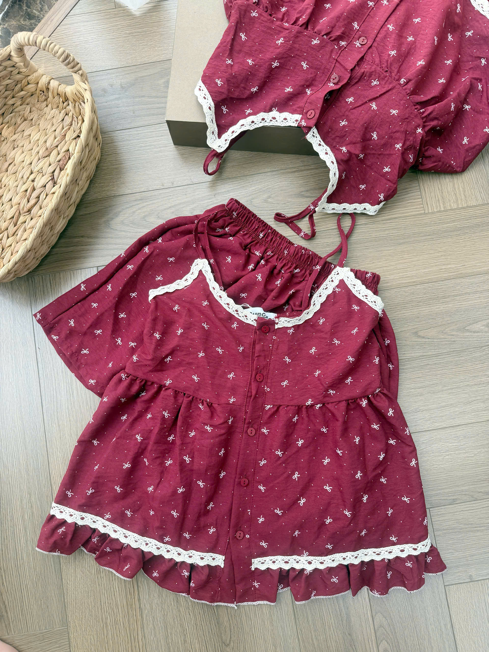 S338 - BỘ ĐŨI NỮ 2S ĐỎ NƠ PHỐI REN