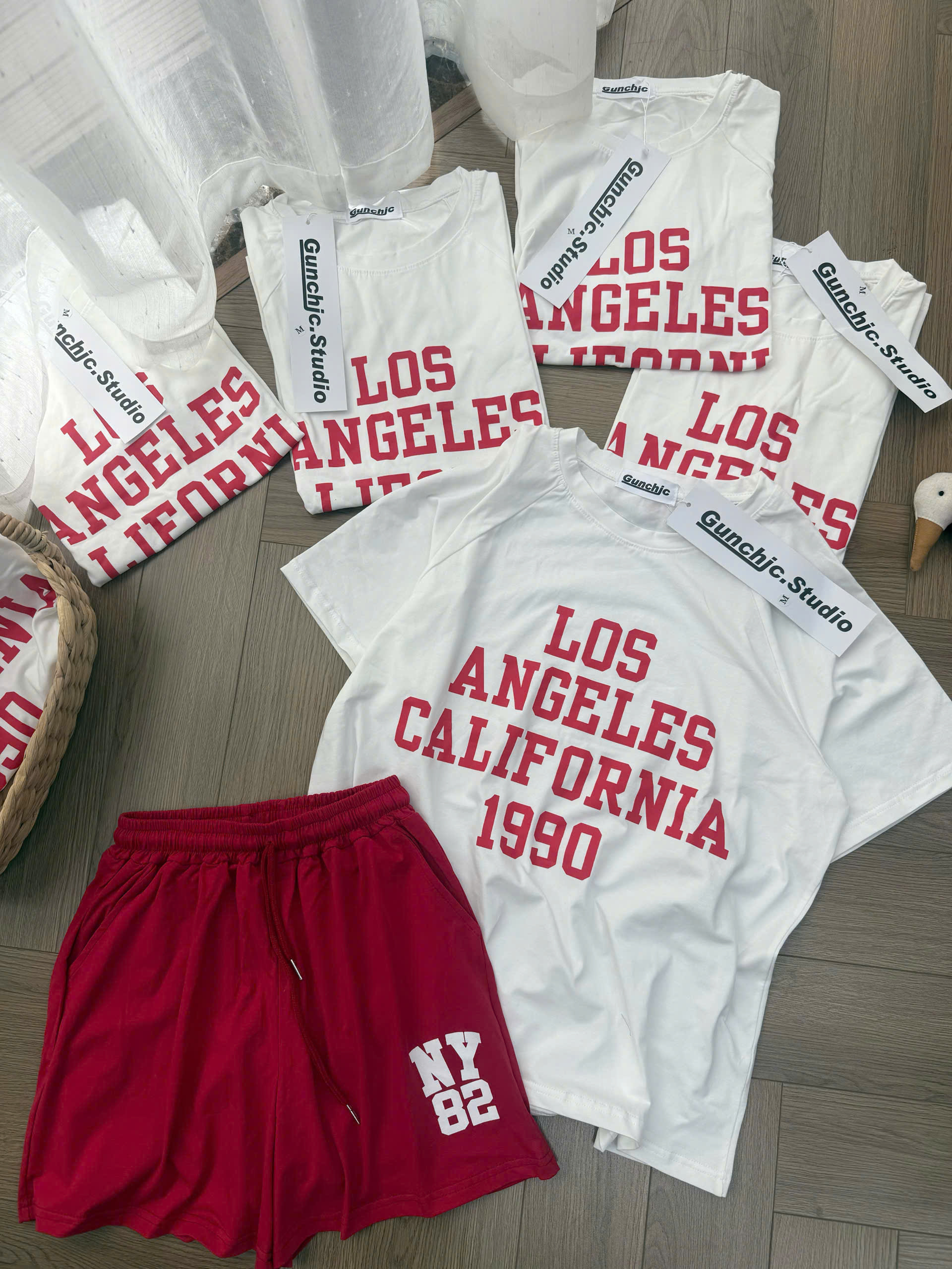 S354 - BỘ ĐÙI NỮ ÁO TRẮNG LOS ANGELES QUẦN ĐỎ