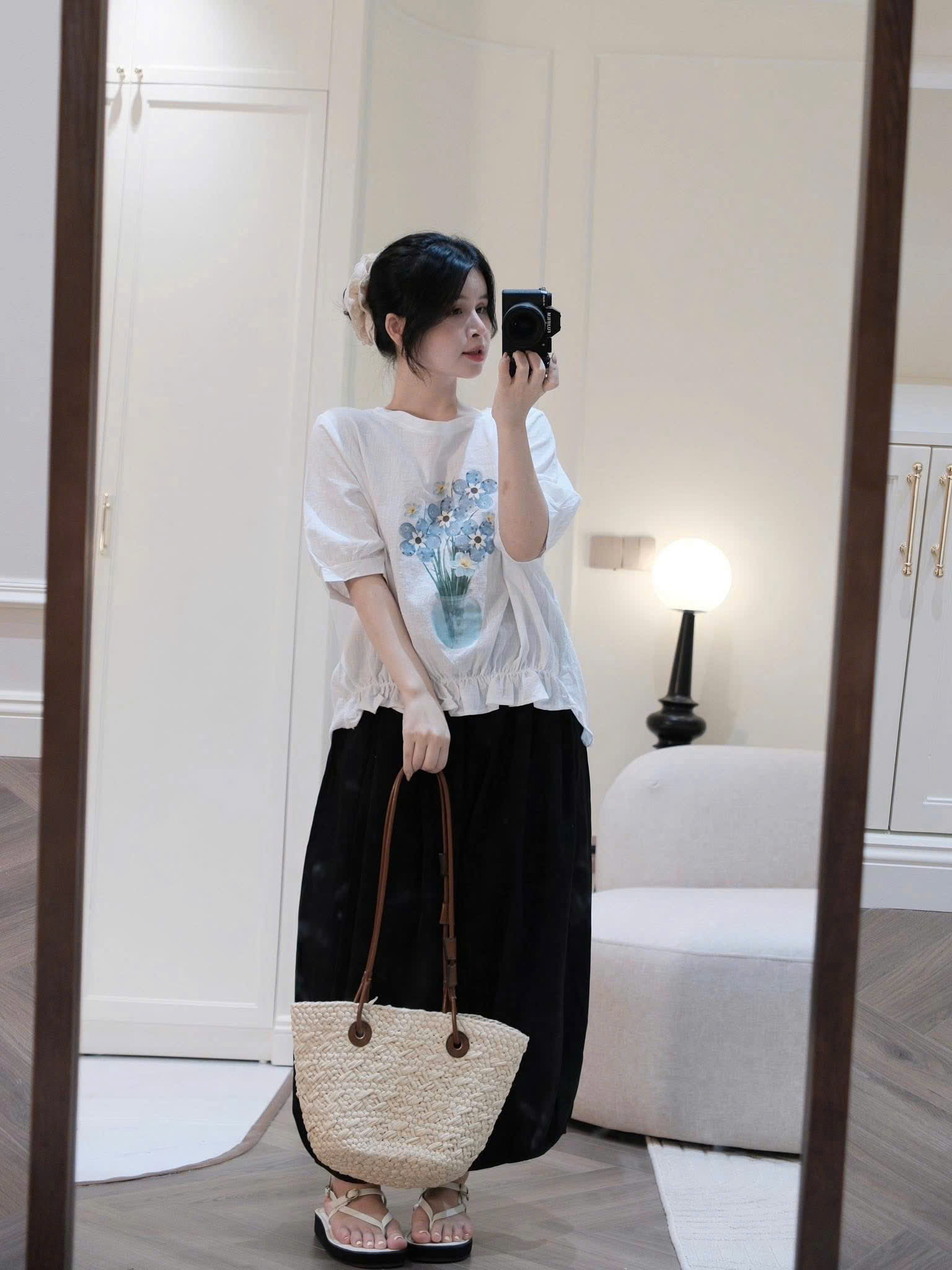 S368 - BỘ ĐŨI TRẮNG CHUN GẤU IN HOA QUẦN BOMBER