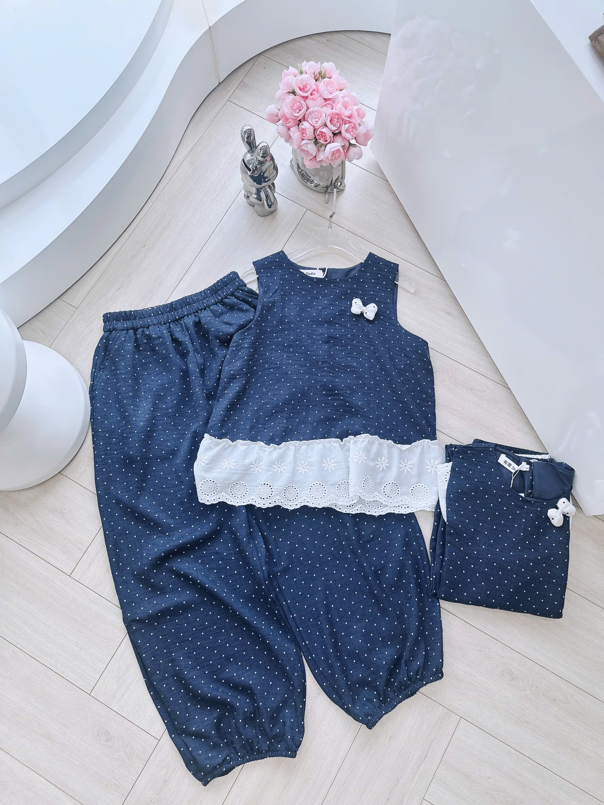 S390 - BỘ ĐŨI THAN CHẤM BI PHỐI REN TRẮNG QUẦN BOMBER