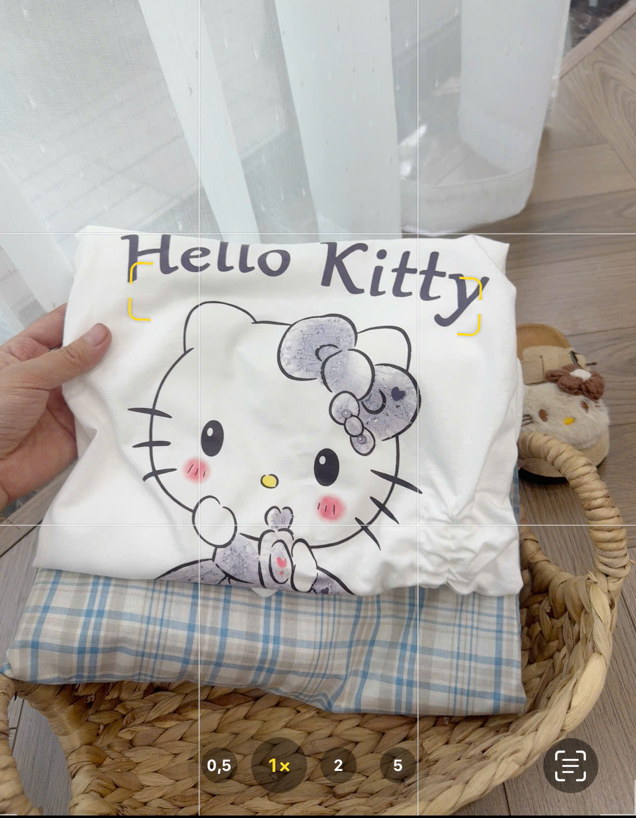 S395 - BỘ NỮ DÀI TAY ÁO TRẮNG HELLO KITTY QUẦN SUÔNG XANH