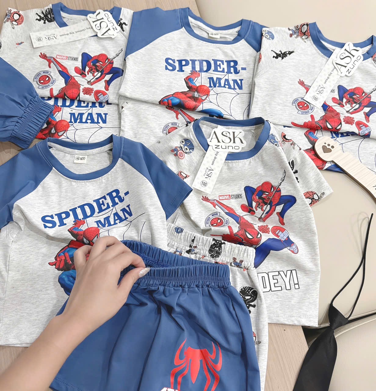 T150 - SET 2 BỘ ĐÙI BÉ TRAI SPIDERMAN PHỐI xanh ghi