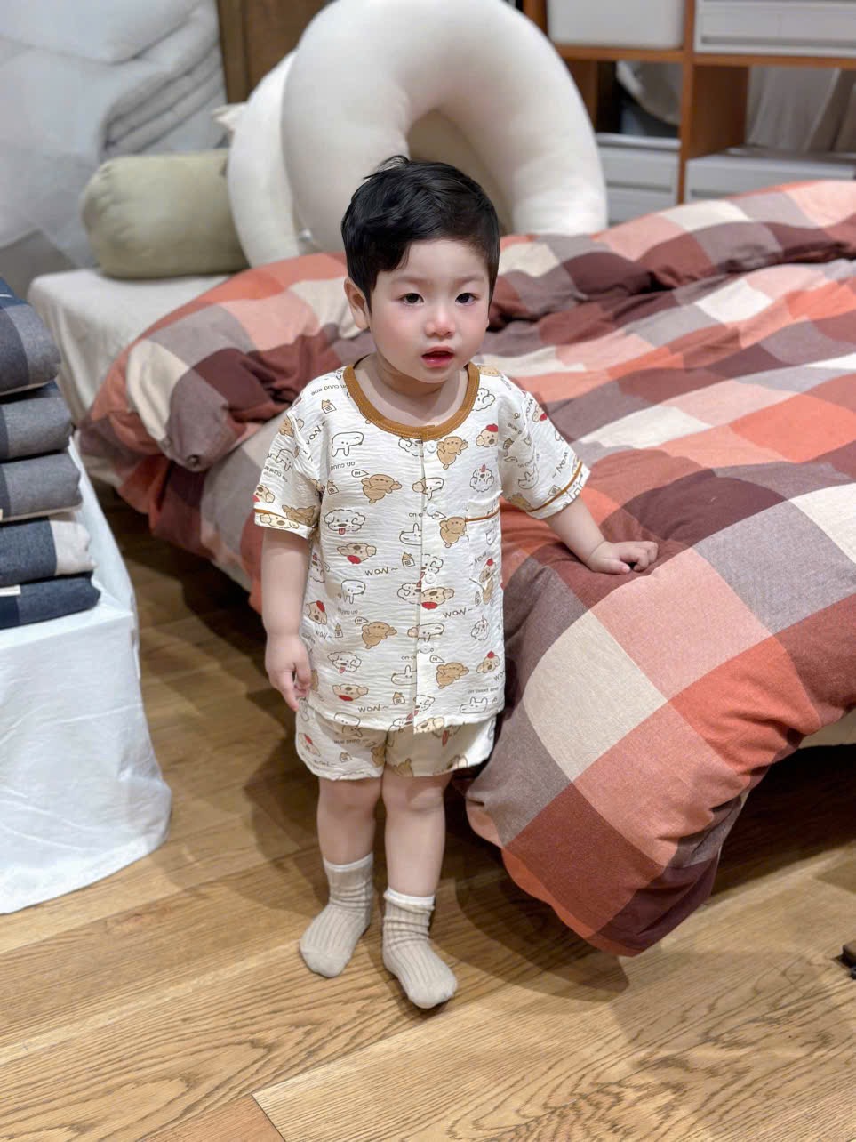 T157 - SET 2 BỘ ĐÙI BÉ TRAI PYJAMA CHÓ PUPPY kẻ vàng trắng