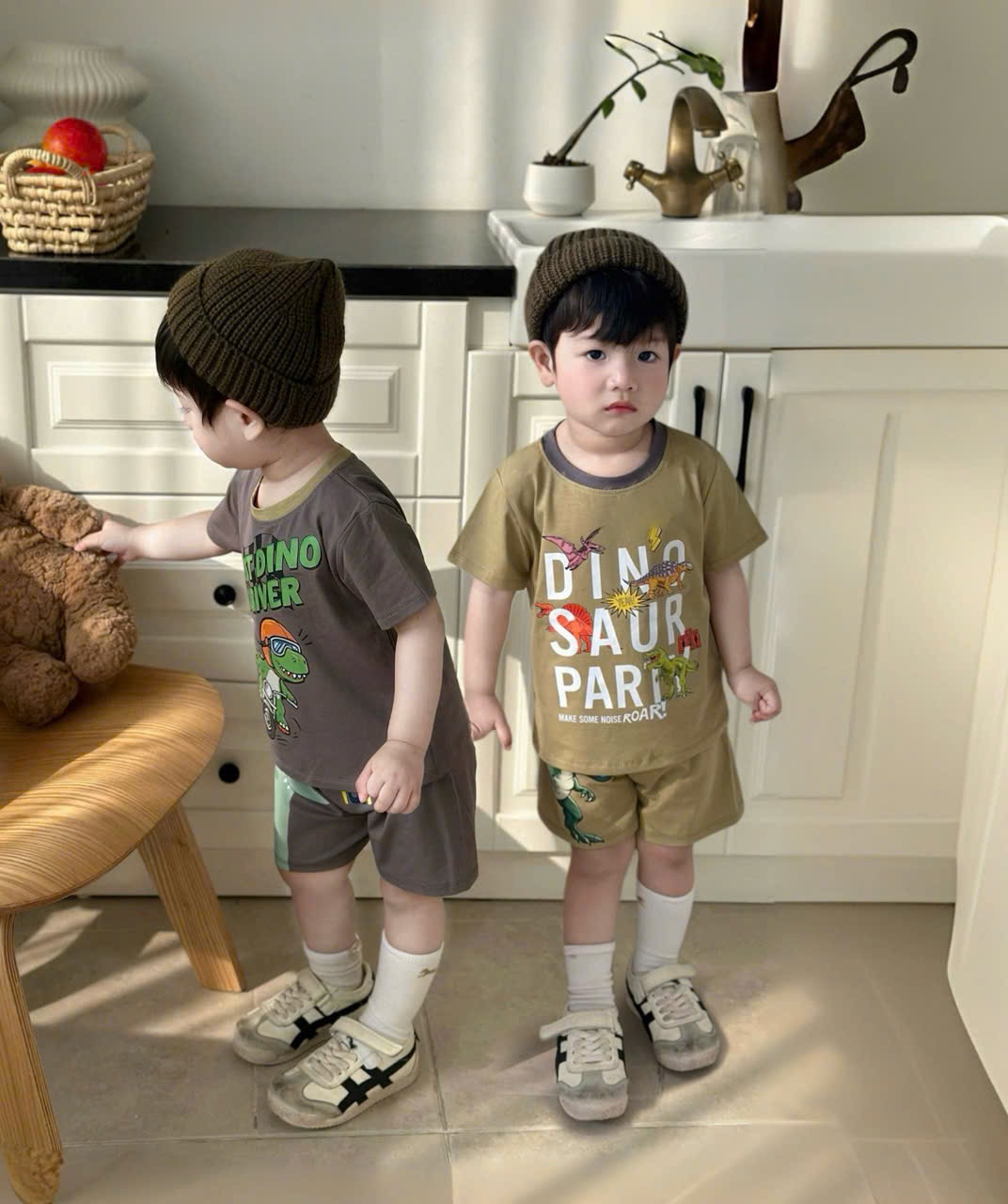 T158 - SET 3 BỘ ĐÙI BÉ TRAI KHỦNG LONG DINO xám rêu be