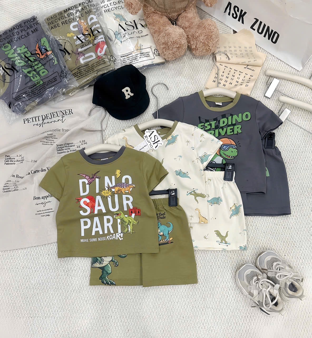 T158 - SET 3 BỘ ĐÙI BÉ TRAI KHỦNG LONG DINO xám rêu be