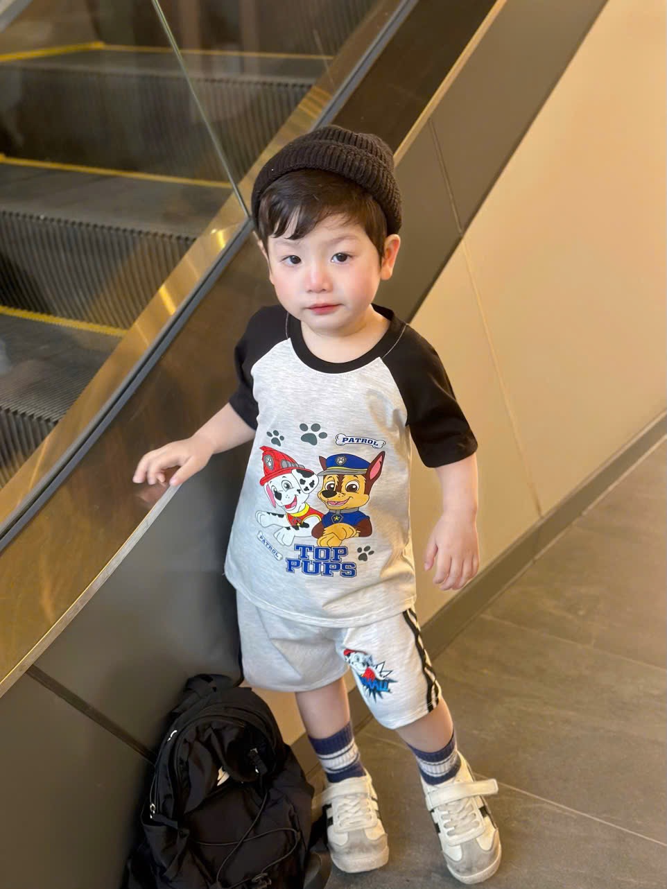 T161 - SET 2 BỘ ĐÙI BÉ TRAI CHÓ CỨU HỘ PUPS đen ghi