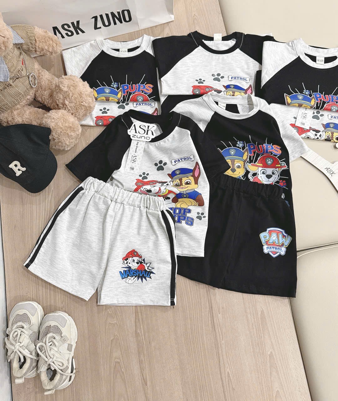 T161 - SET 2 BỘ ĐÙI BÉ TRAI CHÓ CỨU HỘ PUPS đen ghi