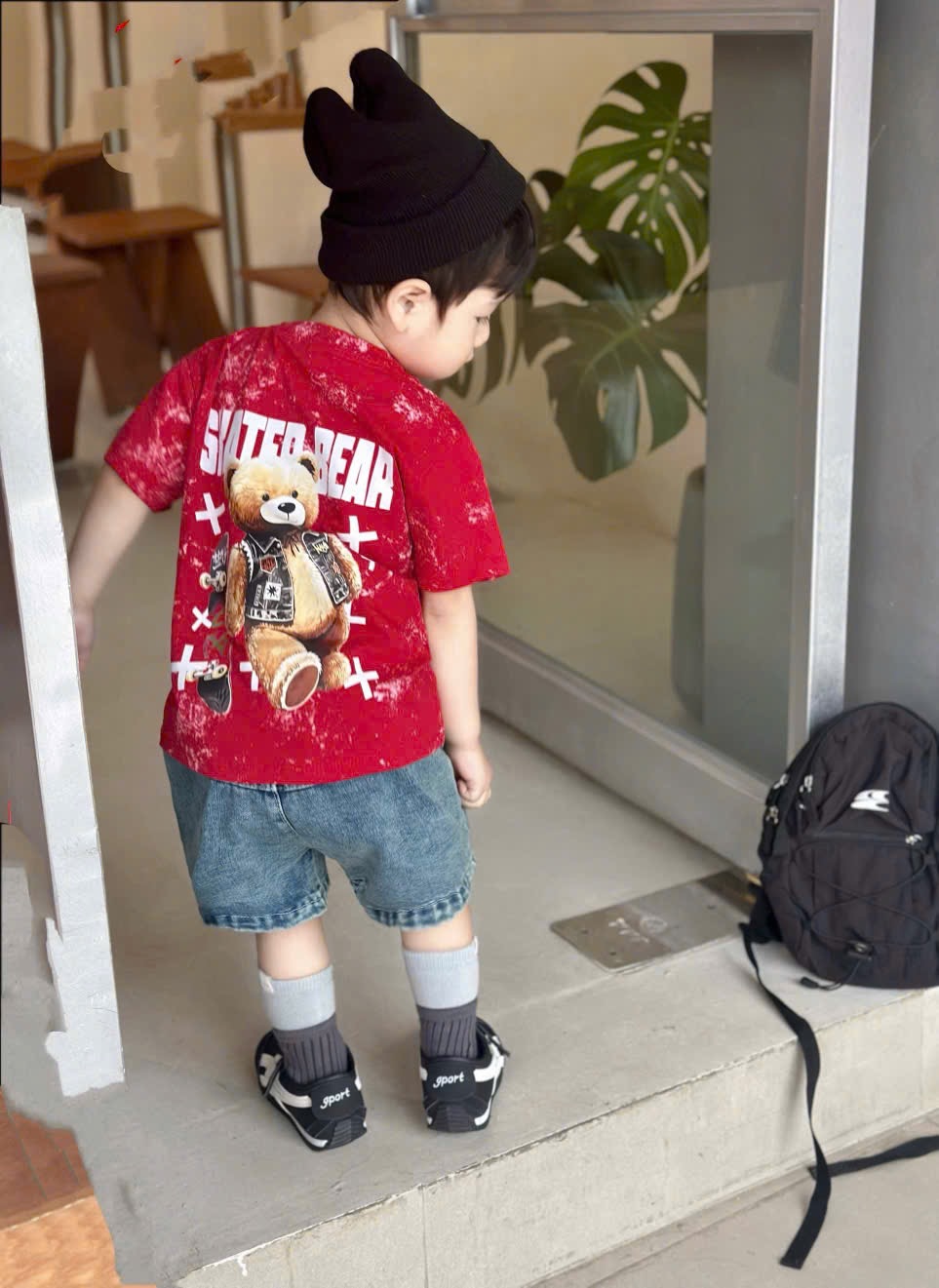 T177 - SET BÉ TRAI ÁO ĐỎ LOANG Yukhon QUẦN BÒ