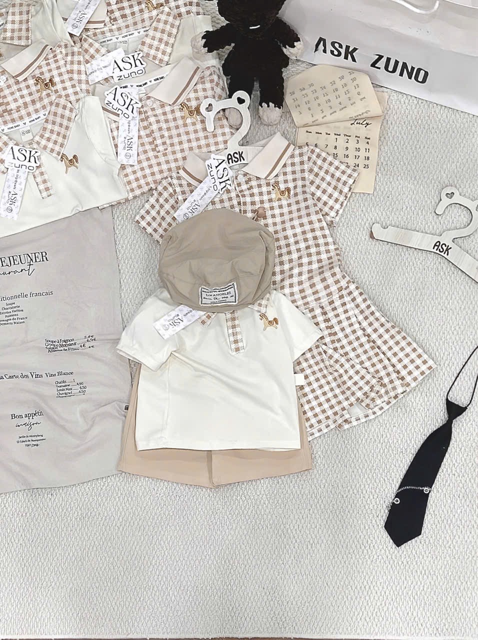 T196 - SET BÉ TRAI GÁI MÀU BE NGỰA PHỐI KẺ CARO
