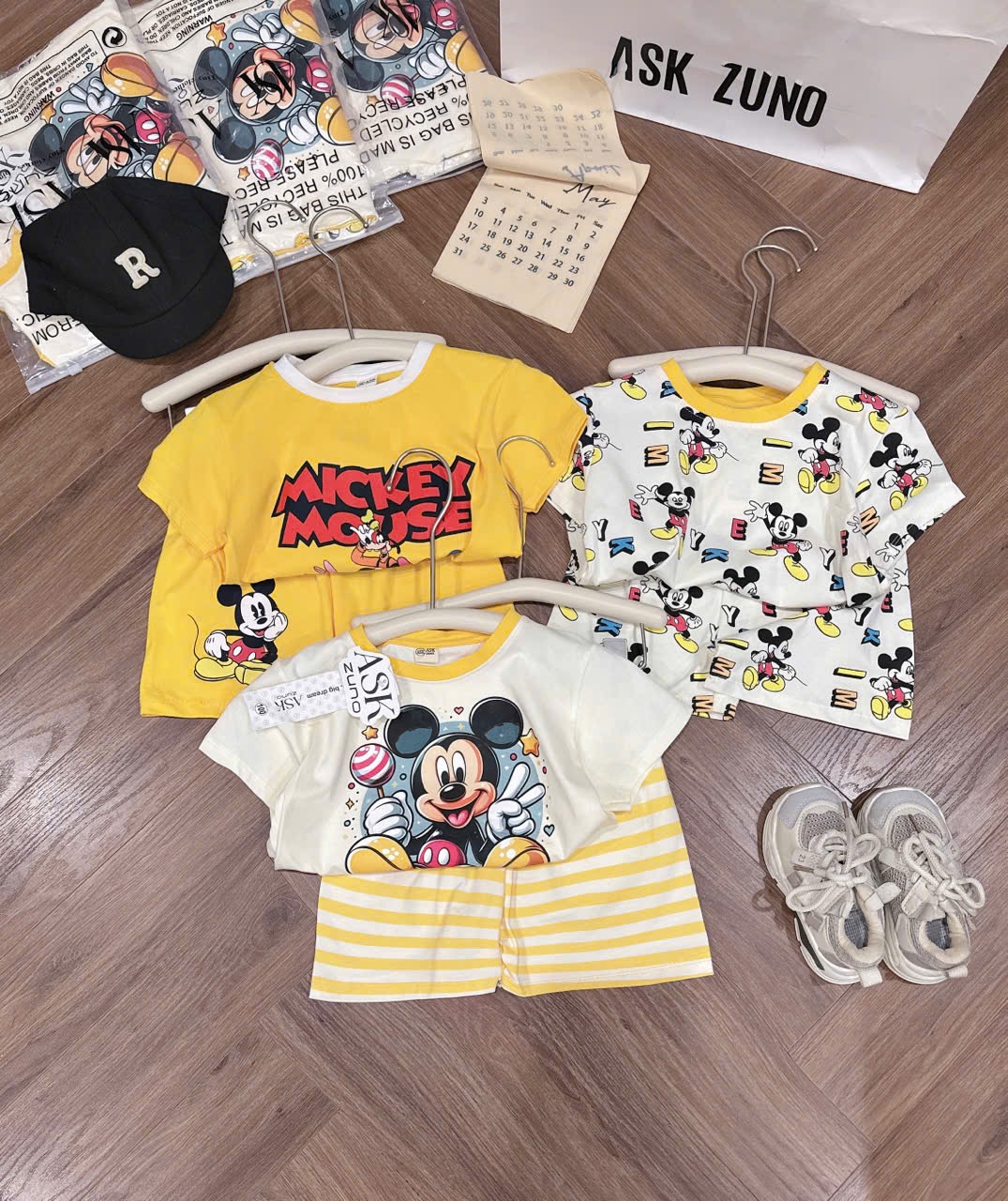 T200 - SET 3 BỘ ĐÙI BÉ TRAI MICKEY TRÀN vàng be