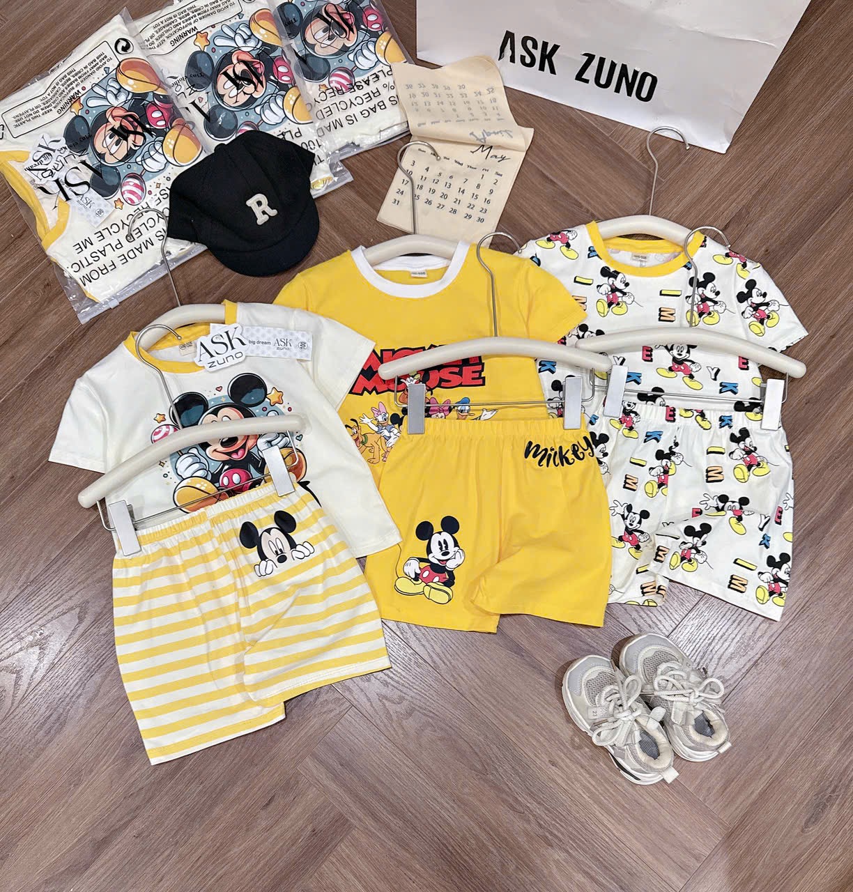 T200 - SET 3 BỘ ĐÙI BÉ TRAI MICKEY TRÀN vàng be