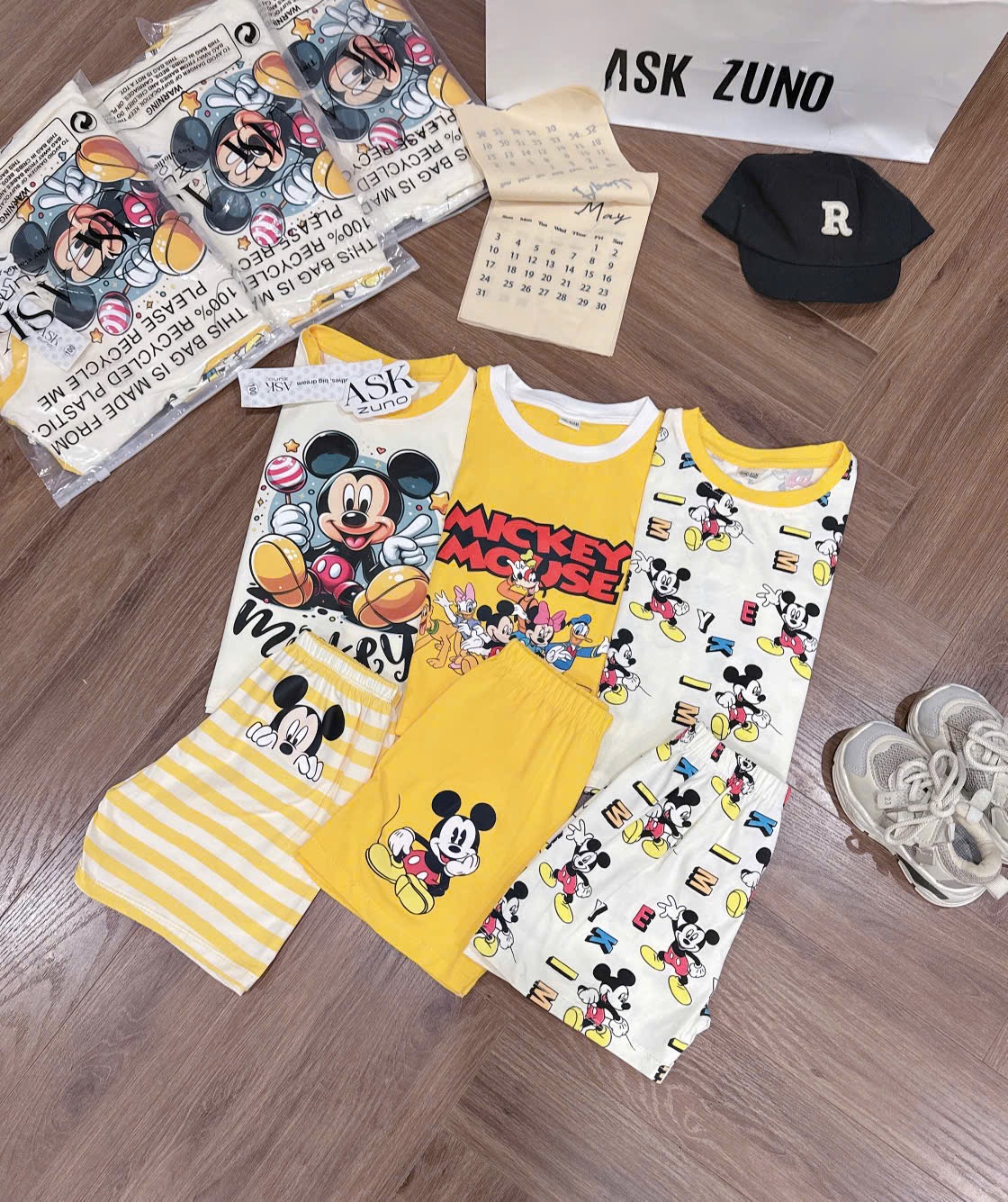 T200 - SET 3 BỘ ĐÙI BÉ TRAI MICKEY TRÀN vàng be