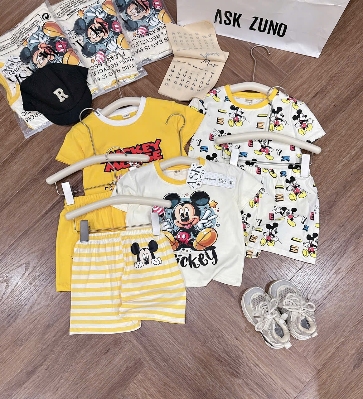 T200 - SET 3 BỘ ĐÙI BÉ TRAI MICKEY TRÀN vàng be