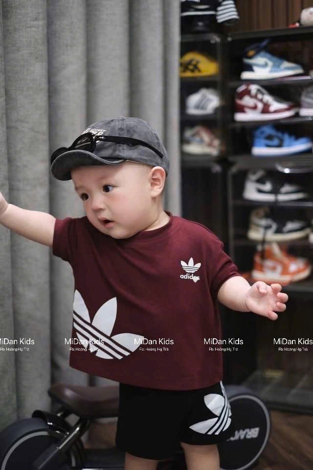 T208 - BỘ ĐÙI BÉ TRAI ÁO ĐỎ DAS QUẦN ĐEN