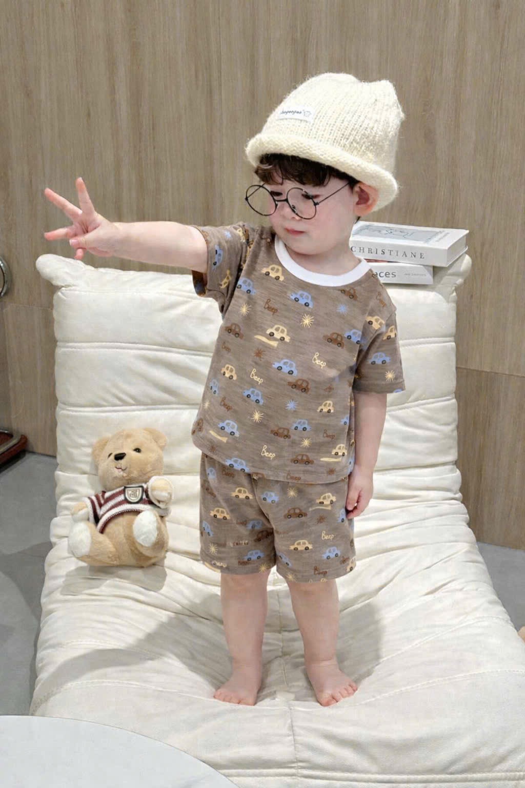 T239 - SET 2 BỘ ĐÙI BÉ TRAI XƯỢC OTO nâu kẻ