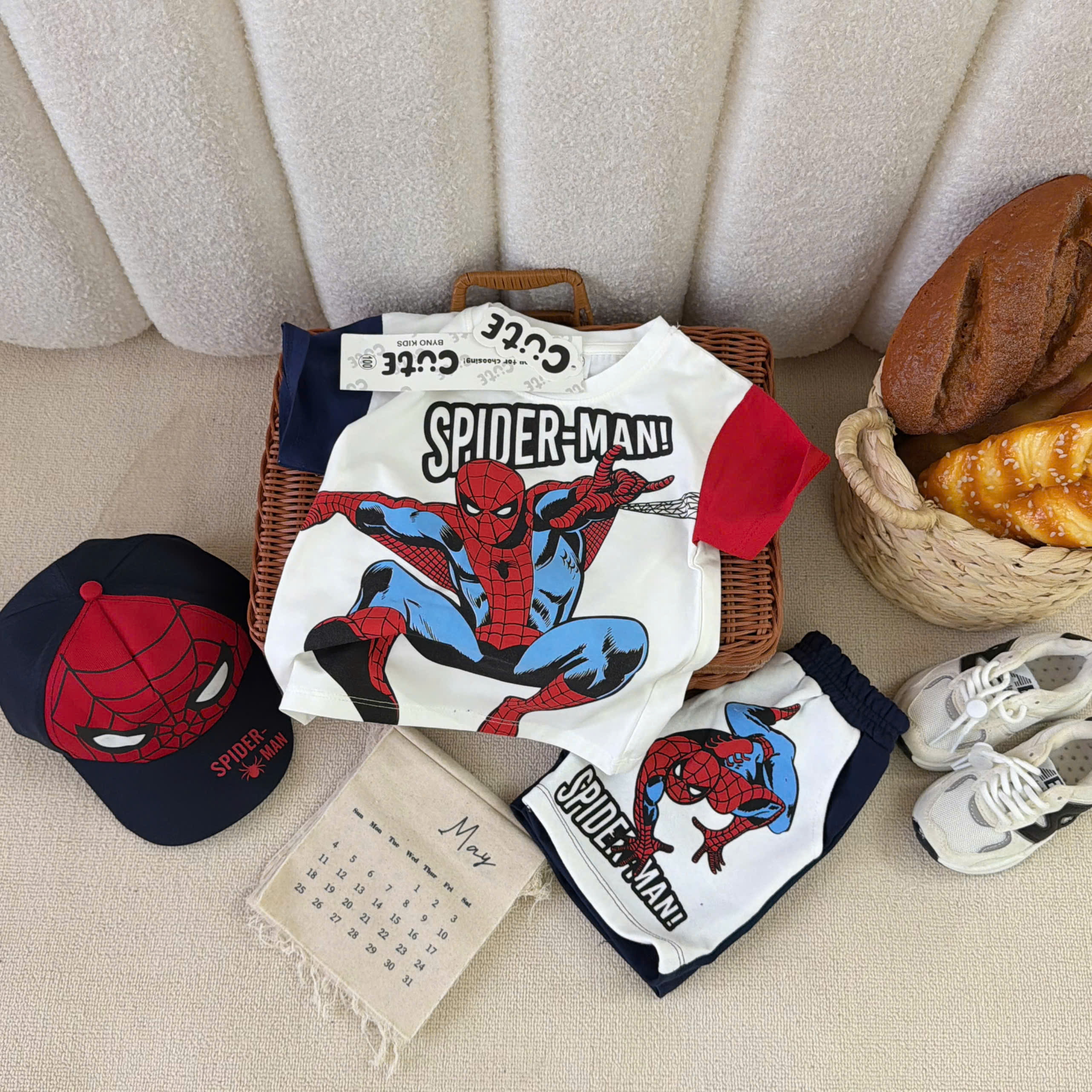 T307 - BỘ ĐÙI BÉ TRAI SPIDERMAN TRẮNG PHỐI TAY ĐỎ THAN KÈM MŨ