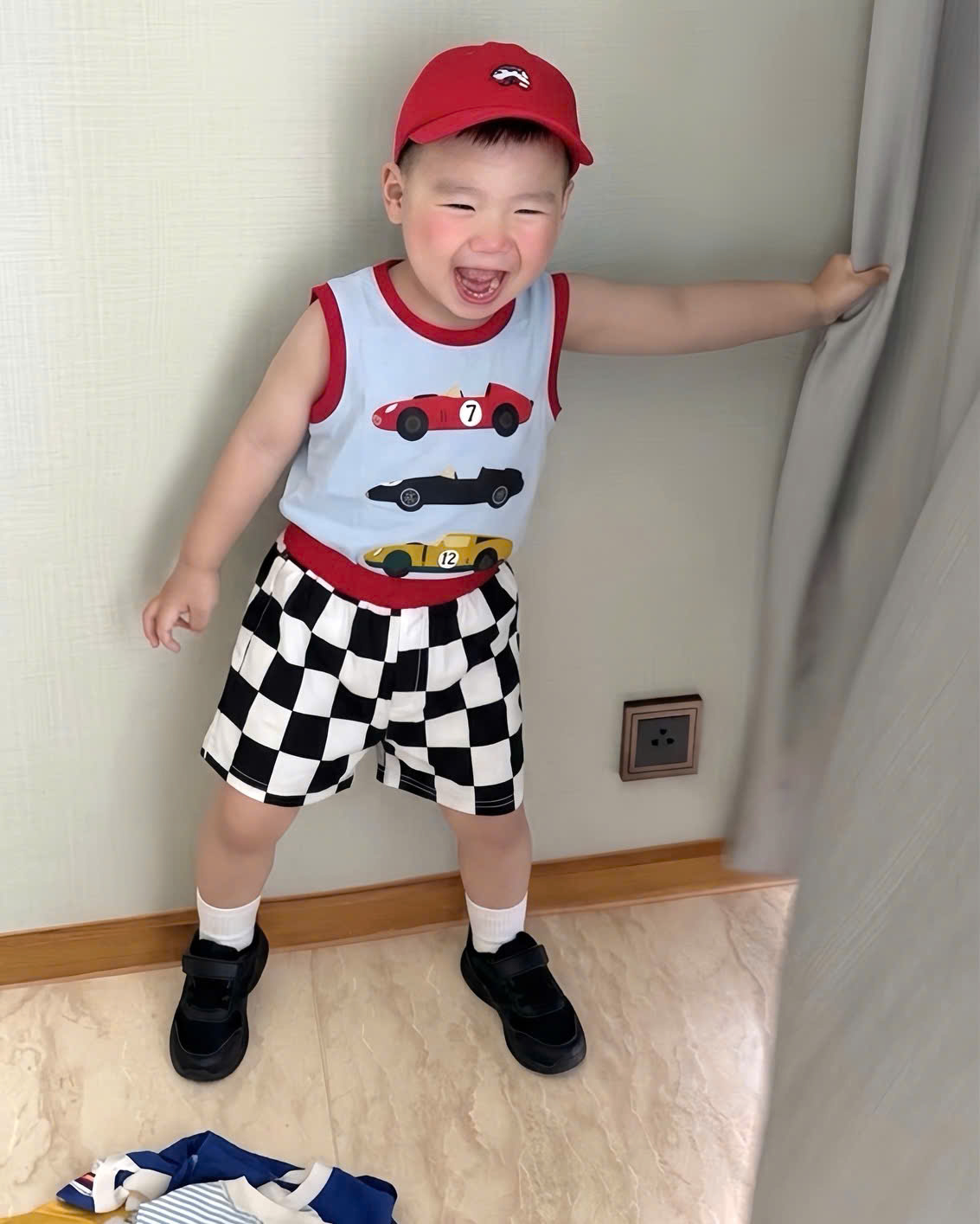 T325 - SET 3 BỘ ĐÙI BÉ TRAI BA LỖ CHÓ CỨU HỘ OTO