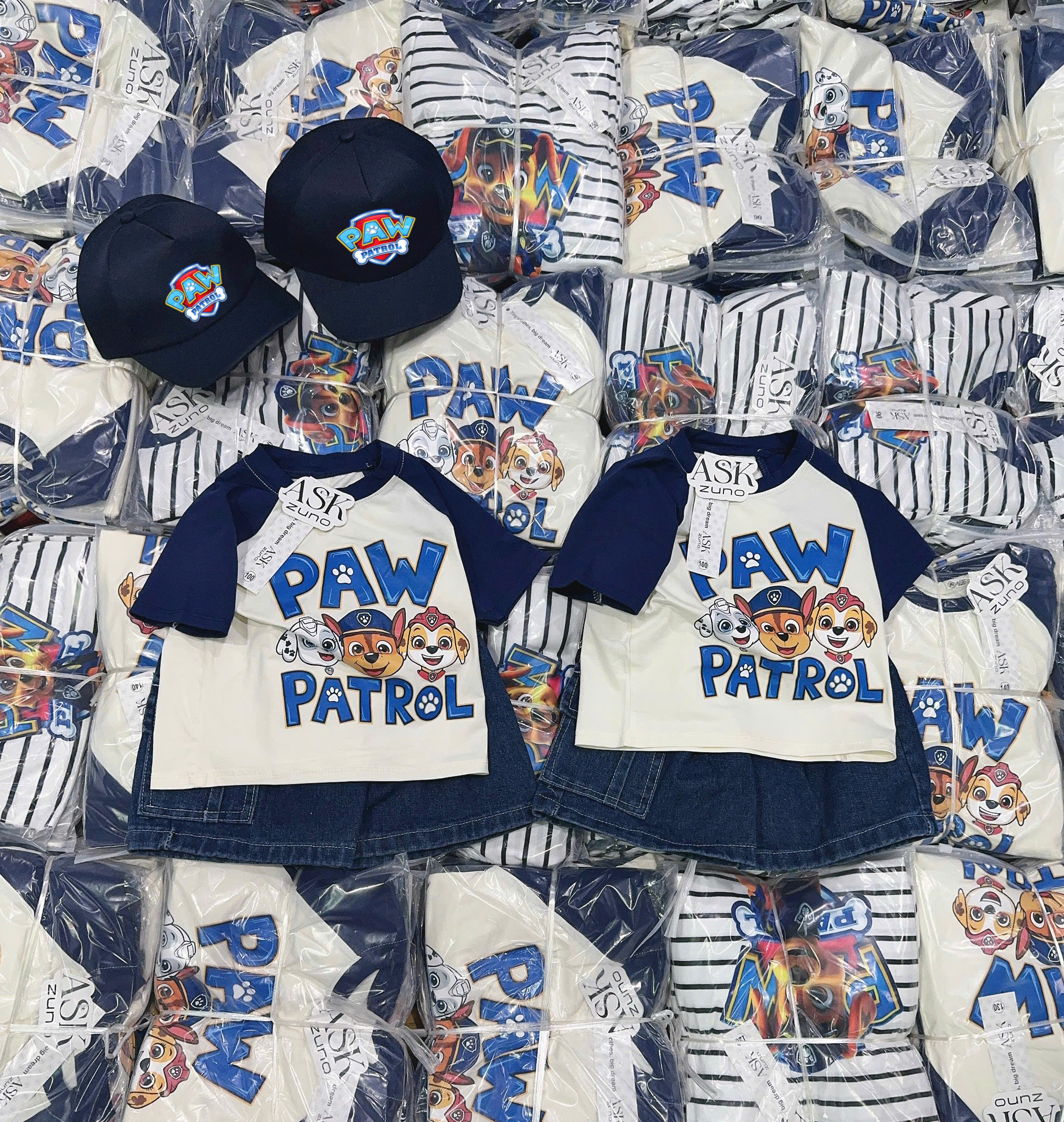 T331 - BỘ ĐÙI BÉ TRAI ÁO TRẮNG CHÓ PAW PATROL QUẦN BÒ KÈM MŨ