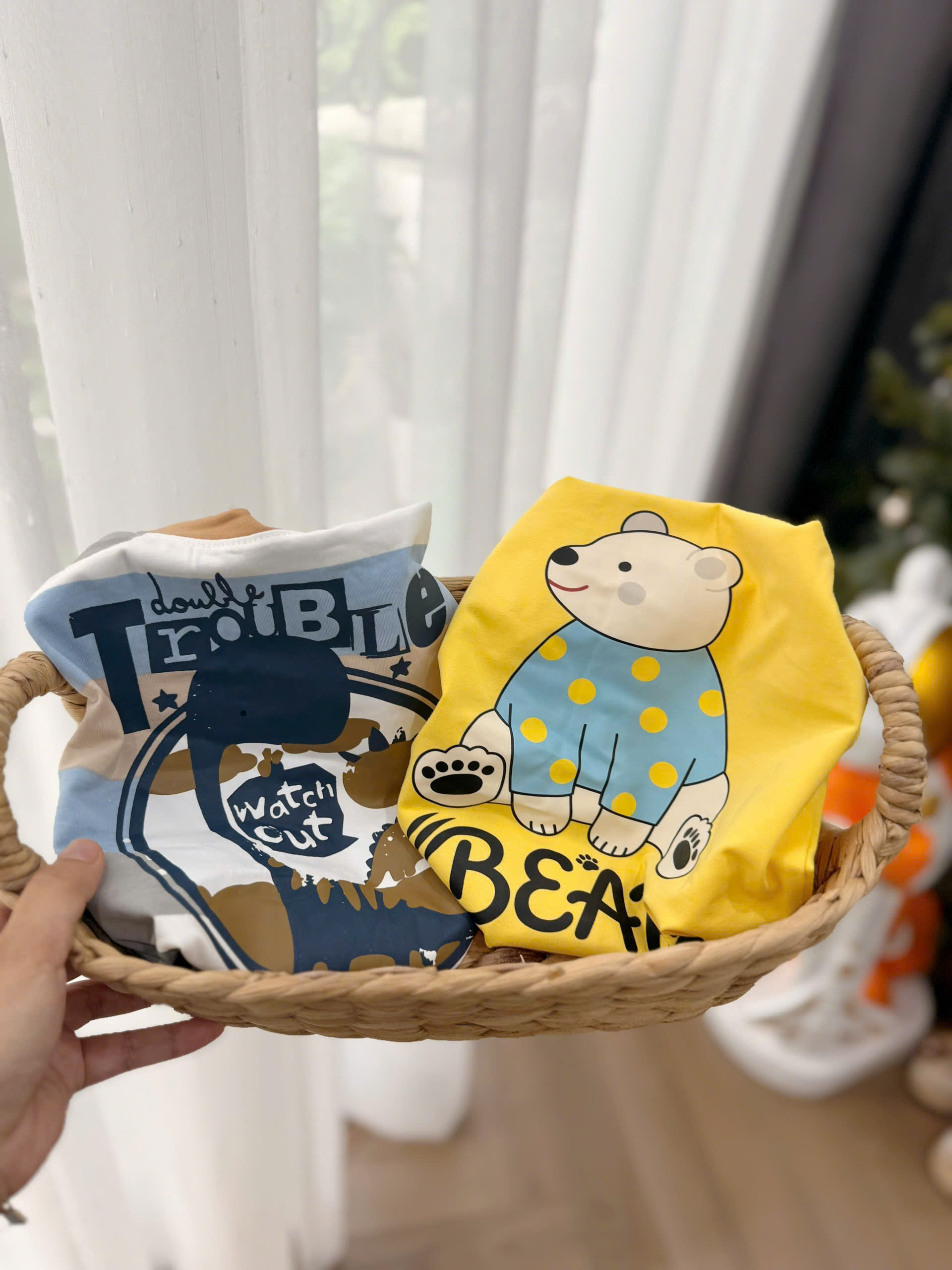 T339 - SET 2 BỘ BÉ TRAU DÀI TAY GẤU BEAR vàng kẻ