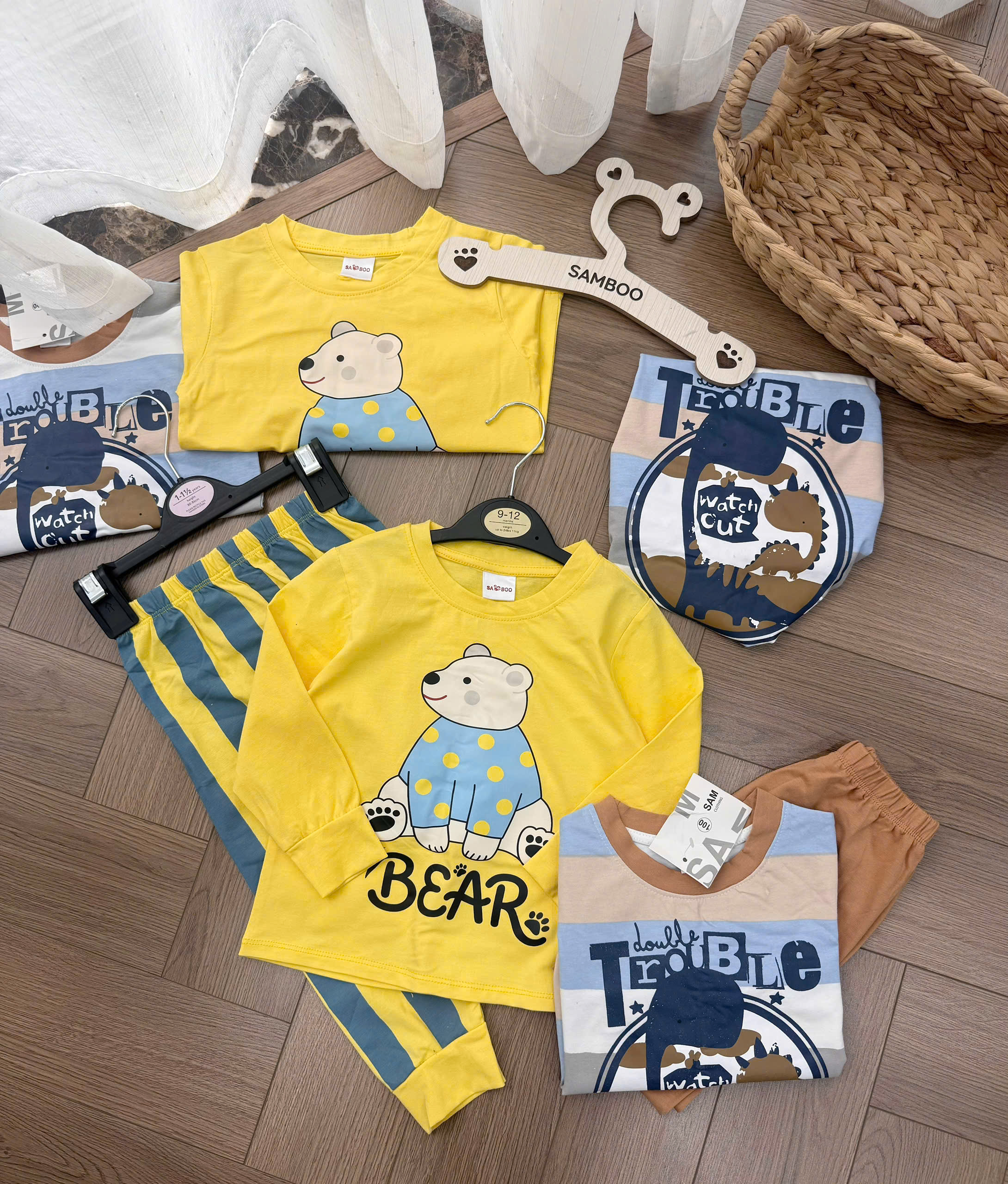 T339 - SET 2 BỘ BÉ TRAU DÀI TAY GẤU BEAR vàng kẻ