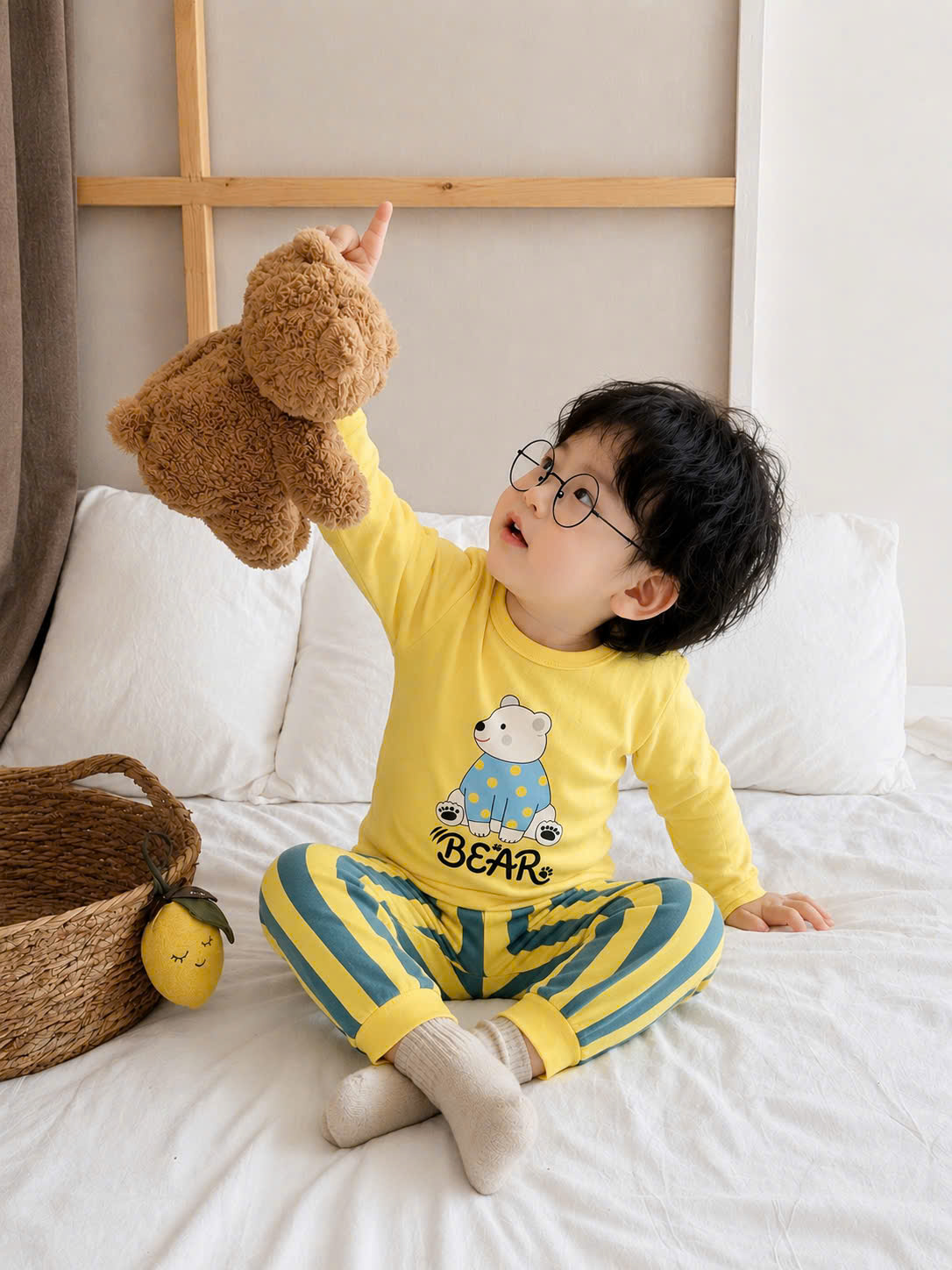 T339 - SET 2 BỘ BÉ TRAU DÀI TAY GẤU BEAR vàng kẻ