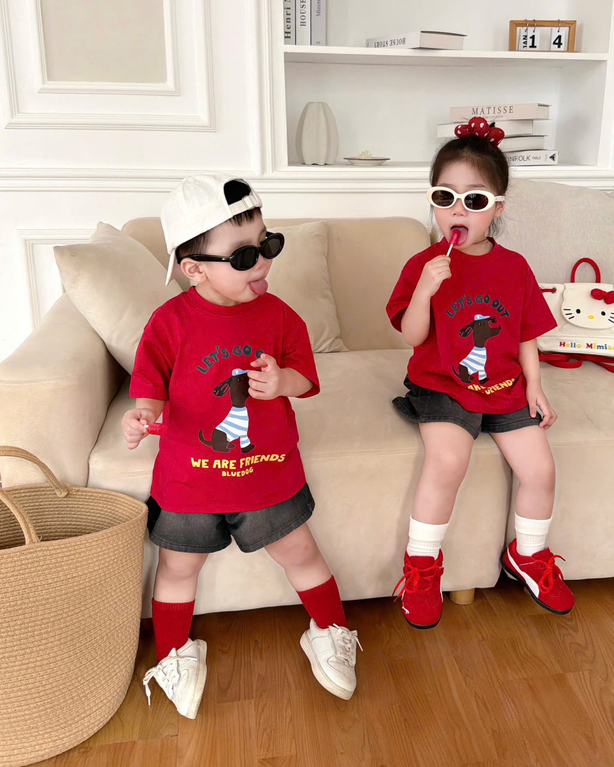 T343 - BỘ ĐÙI BÉ TRAI ÁO ĐỎ CHÓ LETS GO QUẦN BÒ XÁM