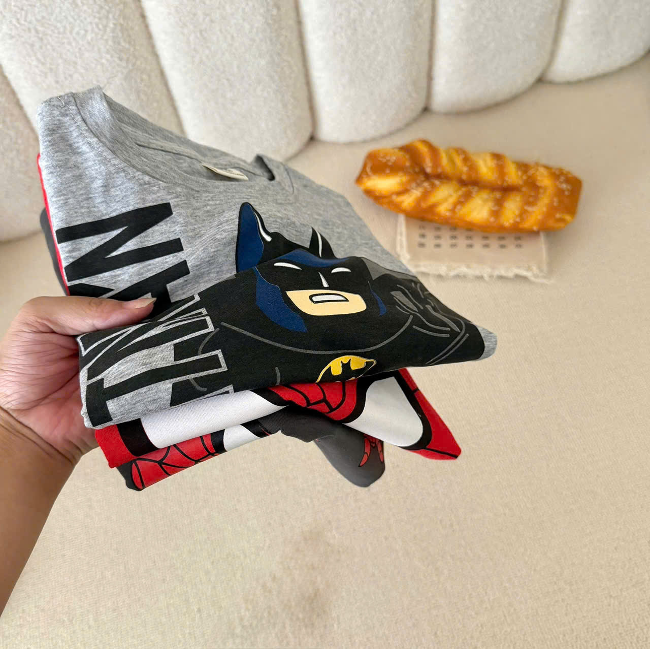 T450 - SET 3 BỘ ĐÙI BÉ TRAI MARVEL BATMAN xám đỏ