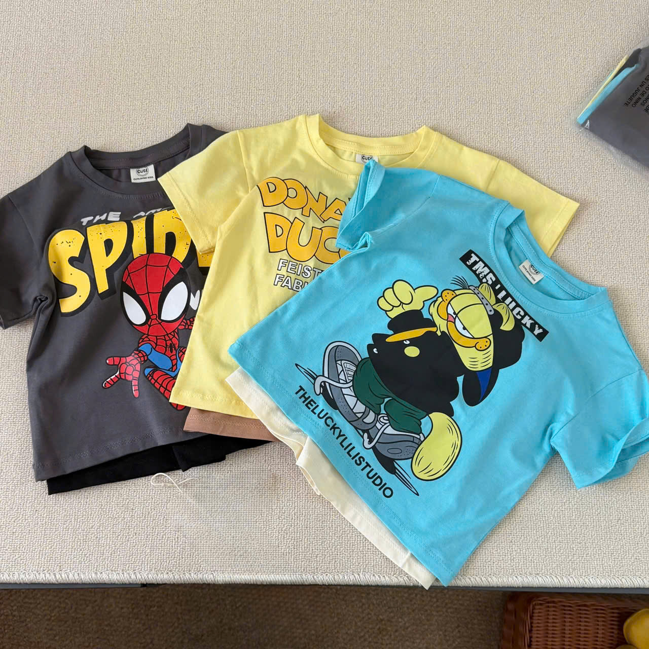 T451 - SET 3 BỘ ĐÙI BÉ TRAI VỊT SPIDEY xám xanh vàng