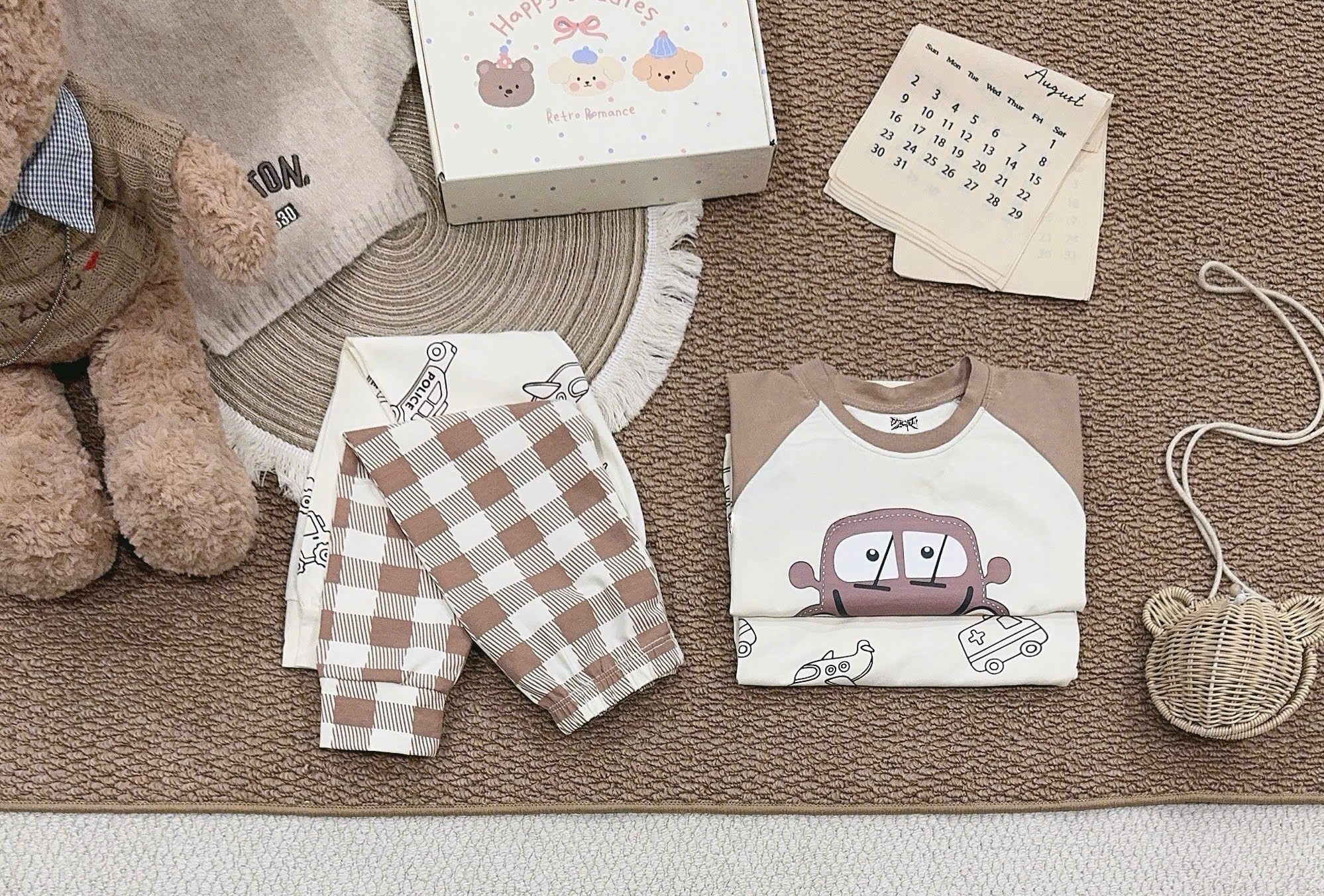 T455 - SET 2 BỘ BÉ TRAI DÀI TAY COTTON OTO BEEP nâu be