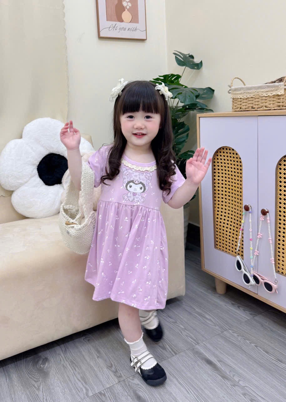 VB561 - SET 2 VÁY BÉ GÁI KUROMI CỔ REN tím be